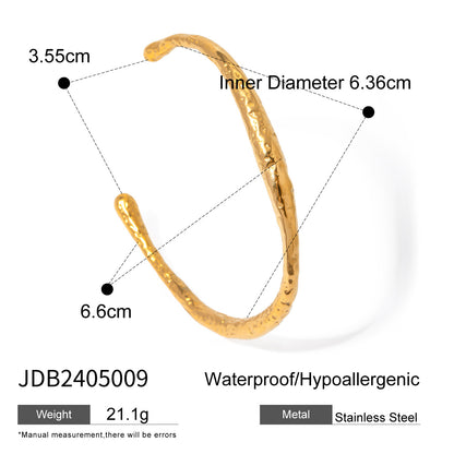 18K Gold Wavy Open Cuff Bracelet