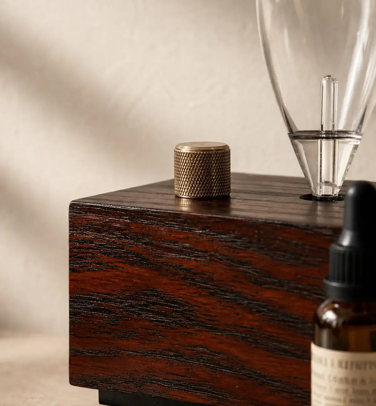 offmess Aroma Heritage Wood Diffuser