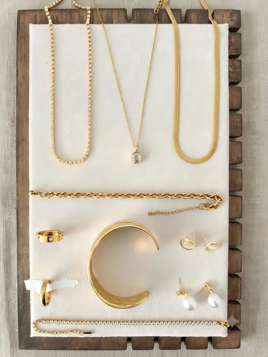 Golden Hour Radiance Jewelry Set – 3-Tier Layered Necklace, Bracelets & Rings