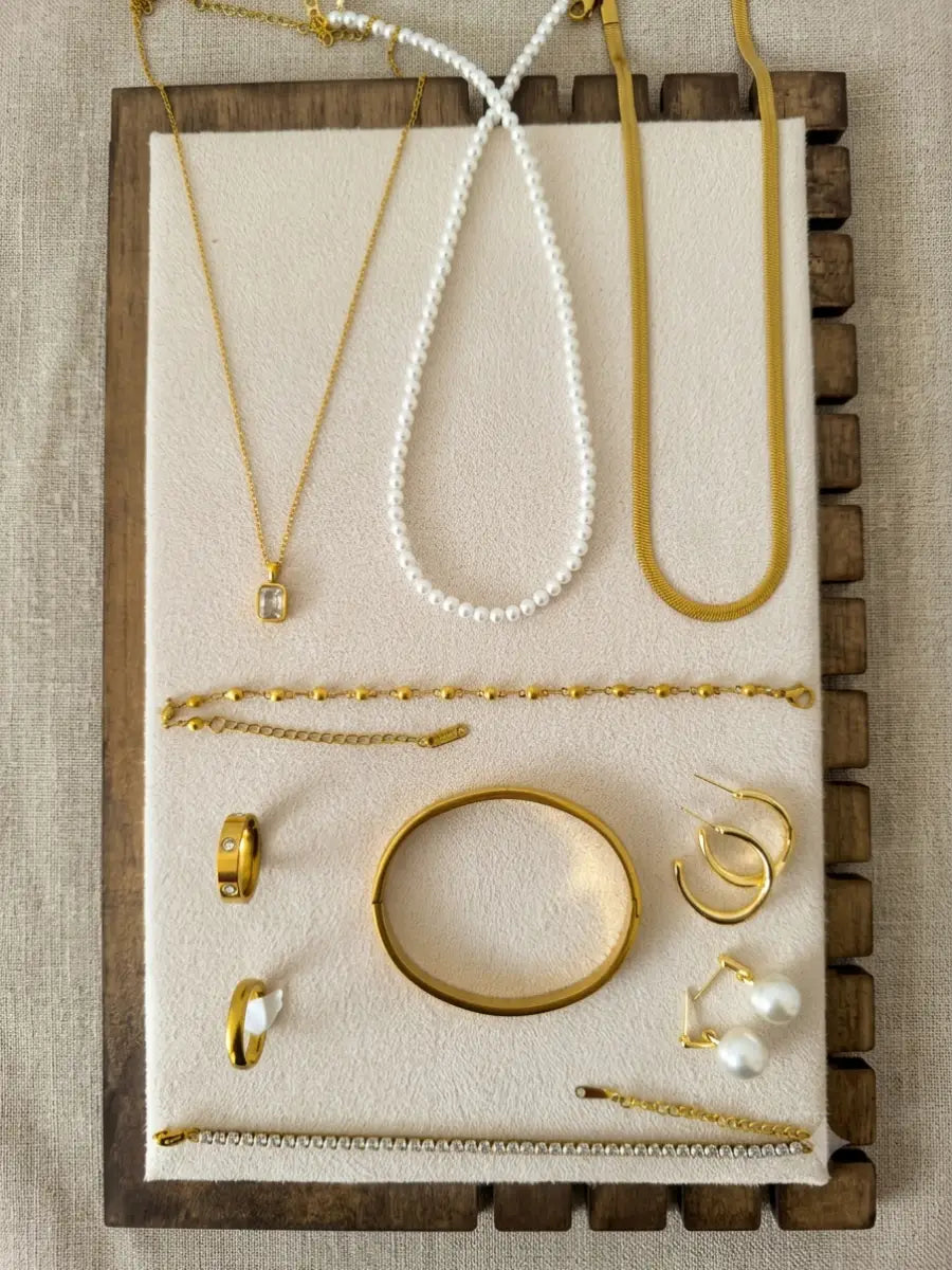 Modern Minimalist Jewelry Set – 3-Tier Layered Necklace, Bracelets & Rings
