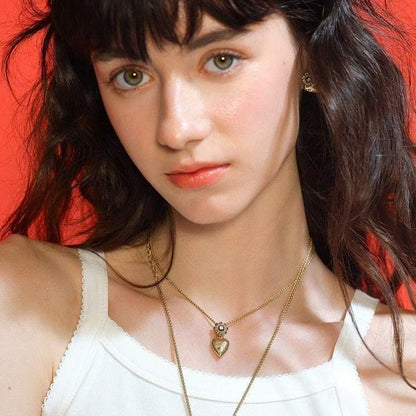 Vintage Daisy Heart Pendant Necklace